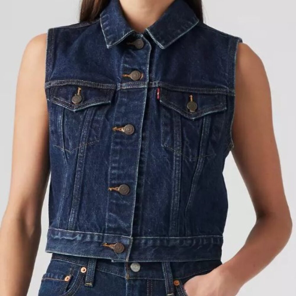 Levi's